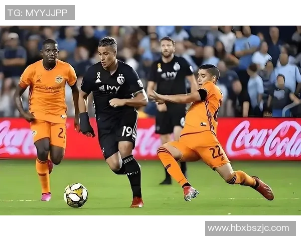 休斯顿敦迪纳摩迎战费城联合争夺美职联季后赛资格的关键之战